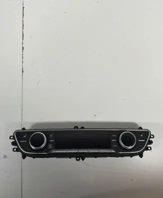 Audi A4 S4 B9 Climate control unit 8W0820043T