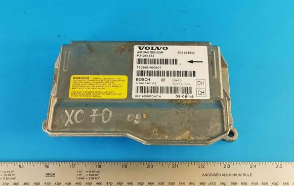 Volvo V70 Airbag deployment crash/impact sensor 0285010372 P31264932