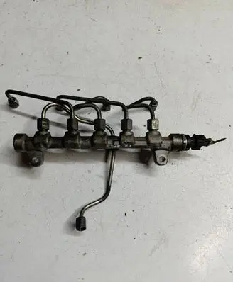 Fuel main line pipe