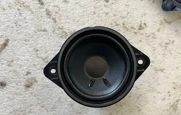 Audi Q7 4L Panel speaker 4F0035412B 4F0035412