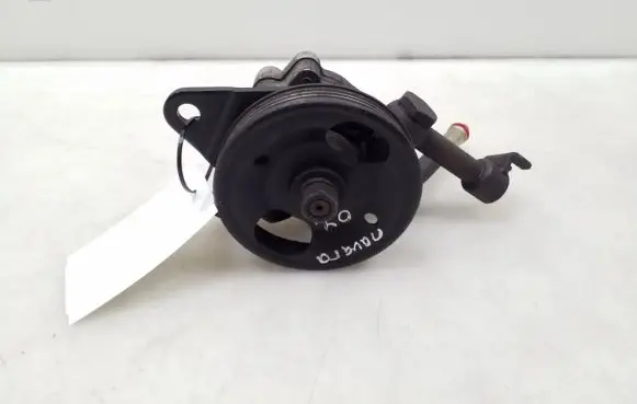 Nissan Navara Power steering pump