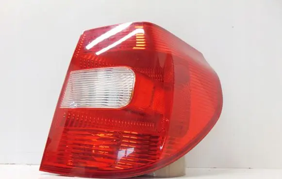 Skoda Yeti (5L) Rear/tail lights 5L0945096