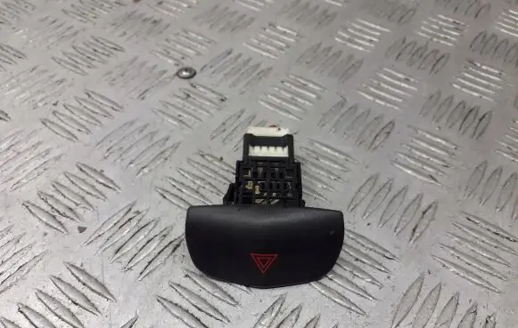 Nissan Primera Hazard light switch BRAK