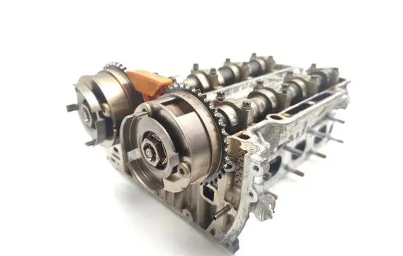 Opel Corsa E Engine head 55562229 55562231