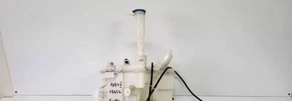Toyota Auris E180 Windshield washer fluid reservoir/tank 853502200