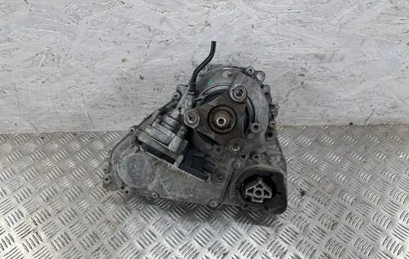 BMW X3 F25 Gearbox transfer box case 7636180 AtC45L