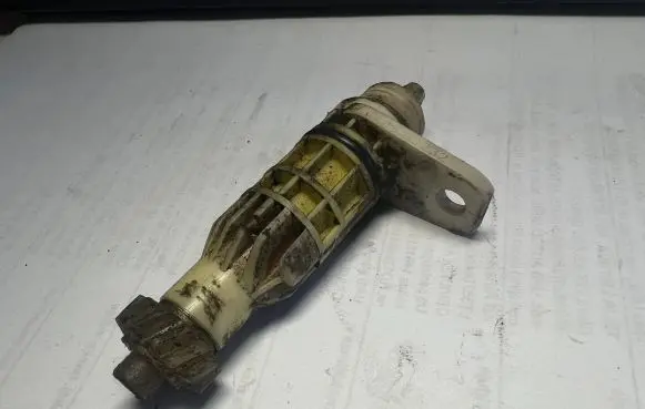 Opel Calibra Speed sensor (speedometer sensor) 90375105