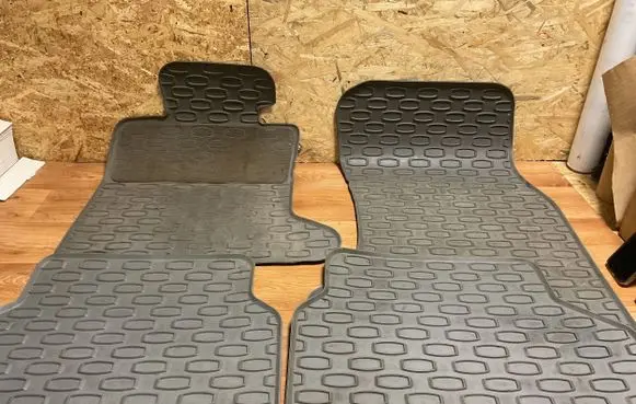 BMW 5 E60 E61 Car floor mat set 51470302702 5170304149
