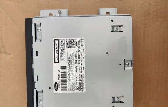 Ford Focus Audio system kit H1bt18c830ad