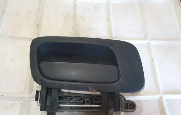 Opel Zafira A Front door exterior handle GM712