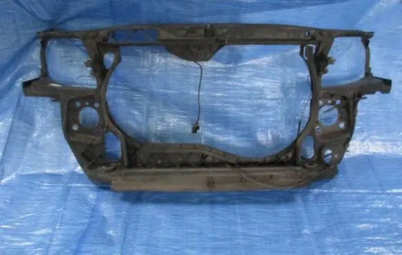 Audi A4 S4 B7 8E 8H Radiator support slam panel
