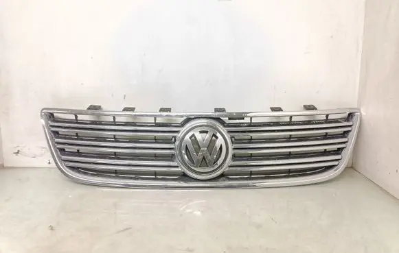 Volkswagen Phaeton Front bumper upper radiator grill 3D0853653