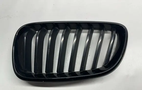 BMW 2 F22 F23 Front grill 7295523 7295521