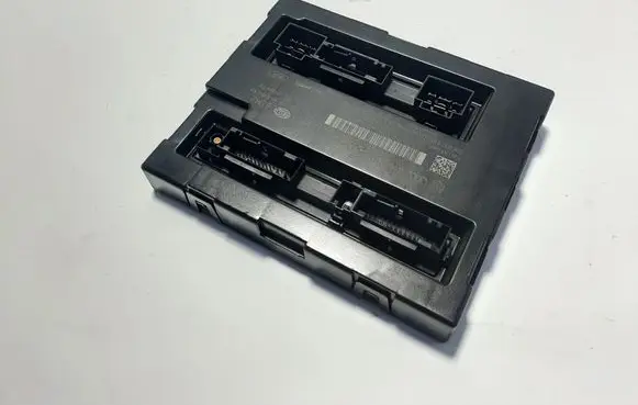Audi A6 S6 C7 4G Central body control module 4H0907064CN