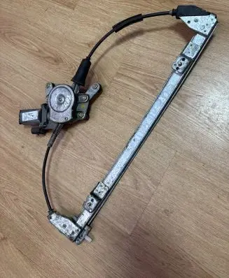 Fiat Palio Front door window regulator with motor