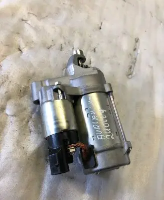 Audi A4 S4 B9 8W Starter motor 06q911024