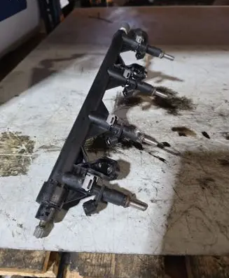 Peugeot 207 Fuel injectors set 752817680
