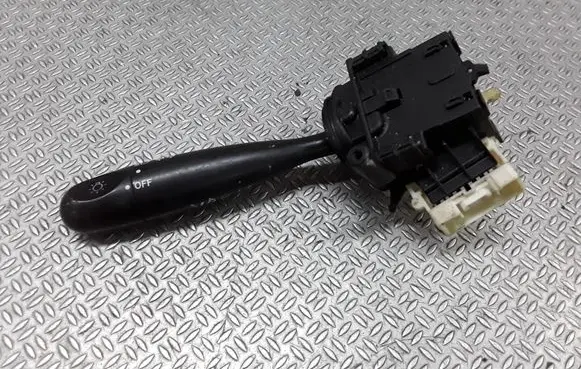 Toyota Yaris Indicator stalk 1736481