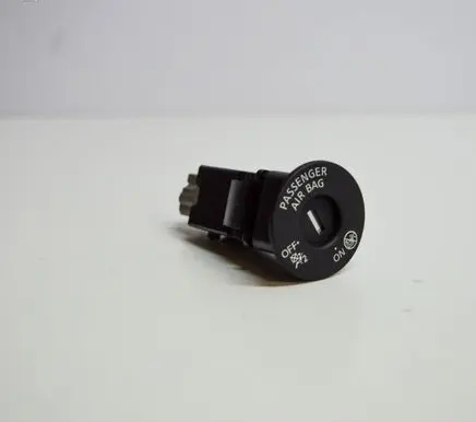Nissan Juke I F15 Passenger airbag on/off switch 157088D