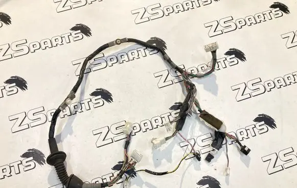 Lexus IS 200-300 Front door wiring loom 8215253120