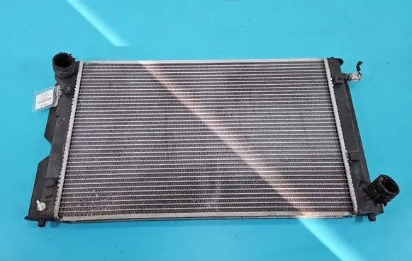 Coolant radiator