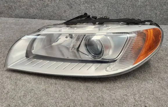 Volvo S80 Headlight/headlamp 31214347SCZ 31214347