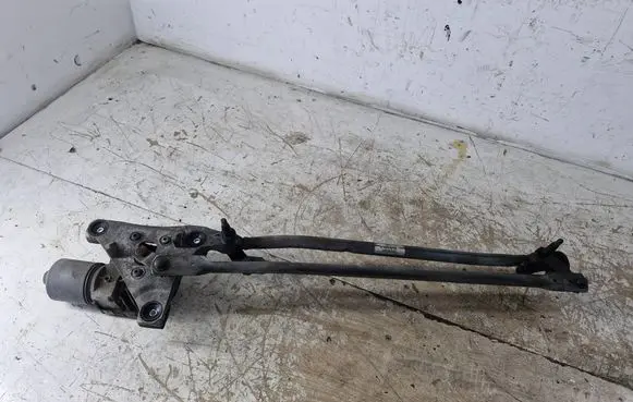 Volvo S40 Front wiper linkage and motor 3397020756