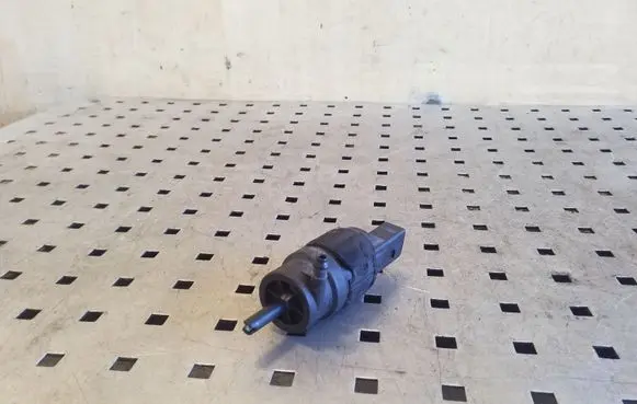 Audi A5 8T 8F Windscreen/windshield washer pump 8K5955647