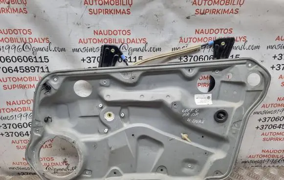 Volkswagen Golf IV Front window lifting mechanism without motor 1J4837462H