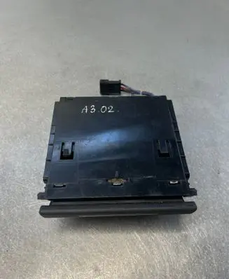 Audi A3 S3 8L Car ashtray 8L0857951C