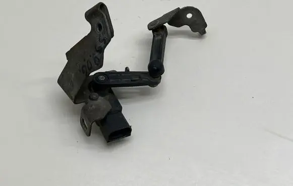 Volvo S90, V90 Headlight/headlamp level sensor 31476759 A426S17134