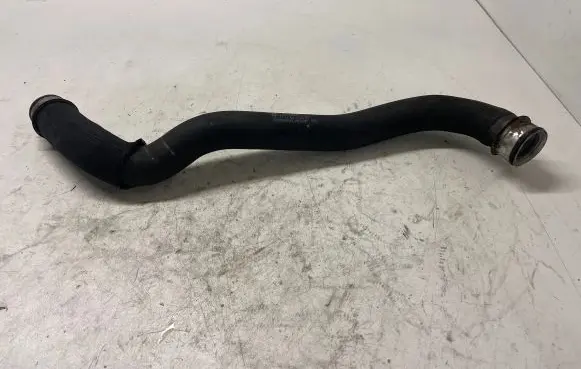Mercedes-Benz E W211 Intercooler hose/pipe A2115015382