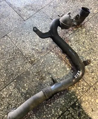 Volkswagen Golf V Intercooler hose/pipe 1K0145770AA