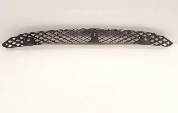 Ford Maverick Rear bumper mounting bracket 5L8417E899AA 5L8417E899