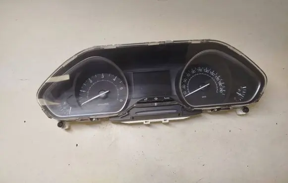 Peugeot 208 I Speedometer (instrument cluster) 9675182780 9678558780
