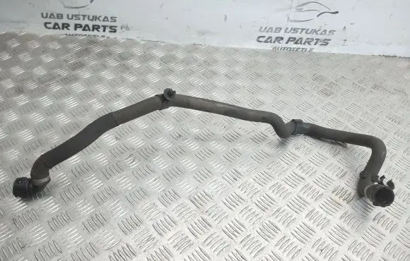 BMW 1 E82 E88 Engine coolant pipe/hose 9222699