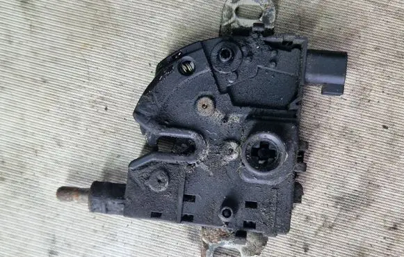 Ford Kuga I Engine bonnet/hood lock/catch C7G0A 18700BC