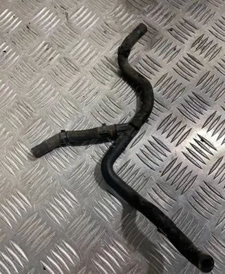 Volkswagen PASSAT B5.5 Engine coolant pipe/hose 8D0203541A