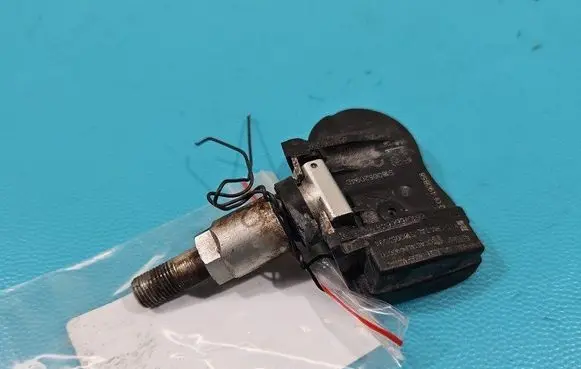 Volkswagen Tiguan Tire pressure sensor S180052094D IMPRK1471919