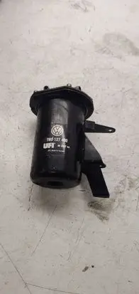 Volkswagen PASSAT CC Fuel filter housing 7N0127400 5525700 05042012