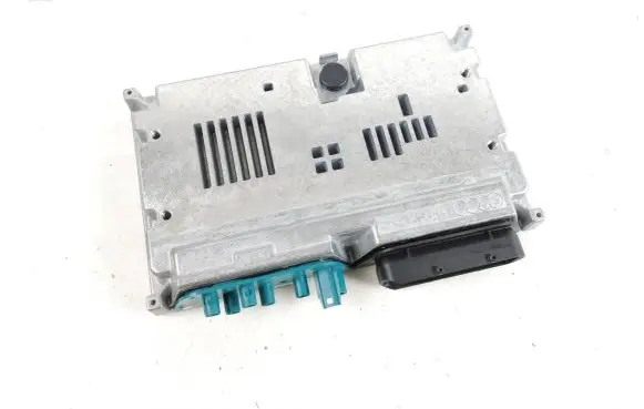 Porsche Taycan 9J1 Camera control unit module 4K4907117H 4K4907117