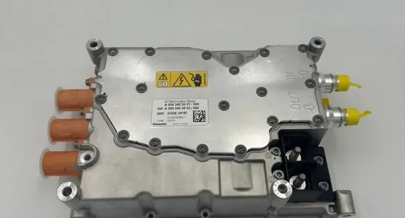 Mercedes-Benz EQC Voltage converter inverter A0003422001