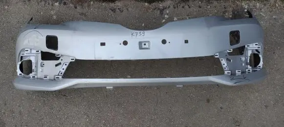 Toyota Auris E180 Front bumper 52119-02K40