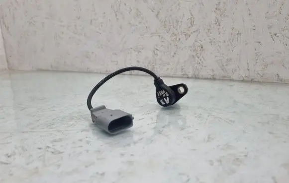 Audi A3 S3 8P Crankshaft position sensor 06A906433G