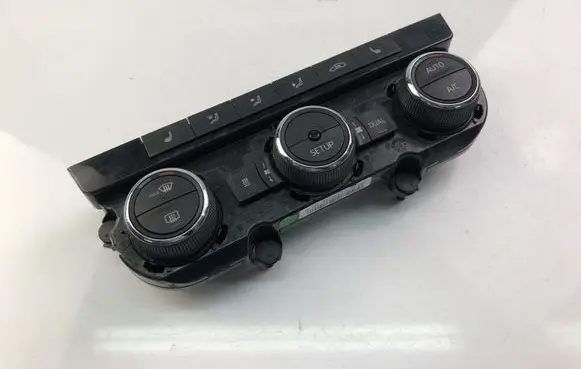 Skoda Octavia Mk3 (5E) Climate control unit 5E0907044M