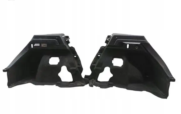 Toyota Auris E180 Front door card panel trim