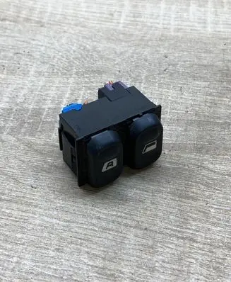 Peugeot 406 Electric window control switch 