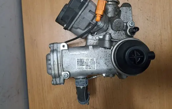 Audi Q7 4L EGR valve cooler 059131515CG 059131503T ZL6131503T
