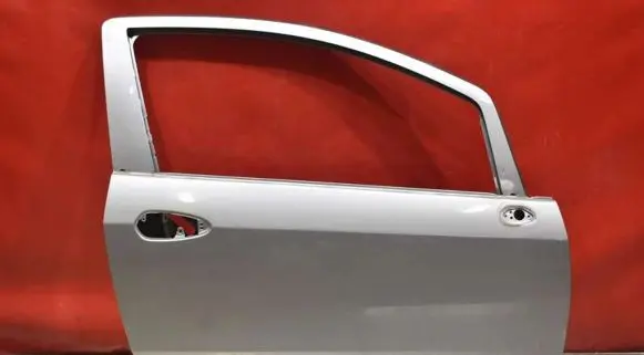 Fiat Punto (199) Front door