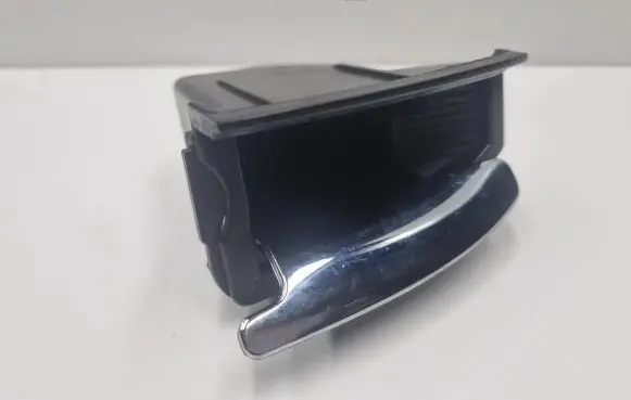 Mercedes-Benz CLS C219 Ashtray (rear) A2118100133 2118100133